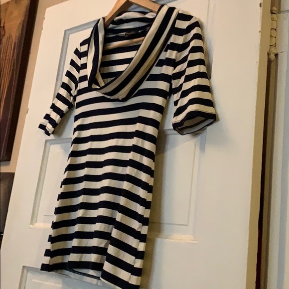 Bebe casual navy: white striped top. Cowl neck xs - Picture 5 of 6